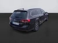 Usado VW Passat Executive 150 CV (110 kW) 2021 Negro Familiar