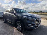 Usado Hyundai Tucson 131 CV (96 kW) 2017 Gris / plata SUV