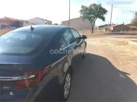 Usado Opel Insignia Selective 130 CV (95 kW) 2014 Azul Berlina