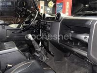 Usado Land Rover Defender 122 HP (89 kW) 2013 Preto Carrinha