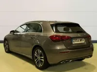 Usado Mercedes A180 136 CV (100 kW) 2023 Gris Berlina
