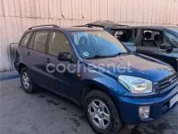 Usado Toyota RAV4 Luna 125 CV (91 kW) 2004 Azul SUV