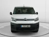 Usado Citroën Berlingo Live 102 CV (75 kW) 2022 Blanco Monovolumen