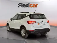 Usado Seat Arona Style 116 CV (85 kW) 2024 Blanco SUV