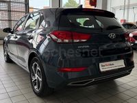 Usado Hyundai i30 120 CV (88 kW) 2022 Azul Berlina