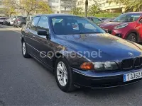Usado BMW 520 150 CV (110 kW) 1999 Negro Berlina