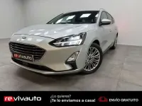 Usado Ford Focus Titanium 120 CV (88 kW) 2020 Gris Familiar