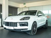 Usado Porsche Cayenne 470 CV (345 kW) 2025 Blanco SUV