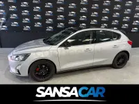 Usado Ford Focus Active 120 CV (88 kW) 2022 Gris / plata Berlina