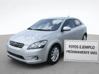 Usado Kia Ceed 115 CV (84 kW) 2009 Gris / plata Utilitario
