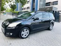 Używany Peugeot 5008 Sport 150 KM (110 kW) 2010 Czarny Minivan
