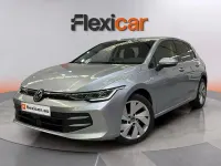 Usado VW Golf VIII 116 CV (85 kW) 2025 Gris Berlina