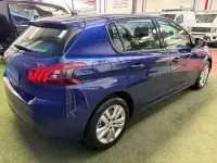 Usado Peugeot 308 Active 100 CV (73 kW) 2018 Azul Berlina