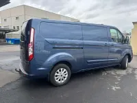 Usado Ford Transit Custom Trend 131 CV (96 kW) 2018 Azul Van