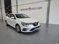 Begagnad Renault Mégane II Life 115 HK (84 kW) 2021 Vit Sedan