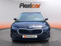 Usado Skoda Octavia 110 CV (80 kW) 2022 Negro Familiar