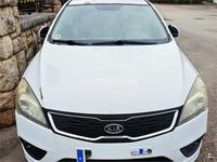 Usado Kia ProCeed 128 CV (94 kW) 2011 Blanco Berlina