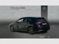 Usado Mercedes A200 150 CV (110 kW) 2025 Negro cosmos Berlina