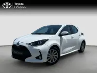 Usado Toyota Yaris Active 116 CV (85 kW) 2022 Blanco Utilitario