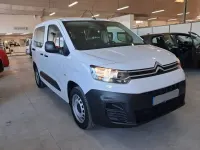 Usado Citroën Berlingo Live 102 CV (75 kW) 2024 Blanco Monovolumen