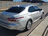 Usado Toyota Camry Advance 218 CV (160 kW) 2020 Gris / plata Berlina