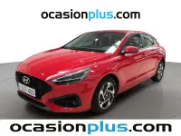 Usado Hyundai i30 100 CV (73 kW) 2025 Rojo Utilitario