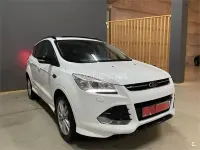 Usado Ford Kuga Titanium 180 CV (132 kW) 2014 Blanco SUV