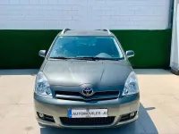 Usado Toyota Corolla Verso Luna 136 CV (100 kW) 2006 Beige Monovolumen