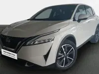 Usado Nissan Qashqai Tekna 140 CV (102 kW) 2022 Lunar white (perlada) SUV