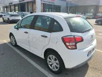 Usado Citroën C3 Attraction 68 CV (50 kW) 2015 Blanco Berlina