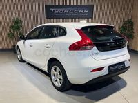 Usado Volvo V40 Kinetic 120 CV (88 kW) 2015 Blanco Berlina