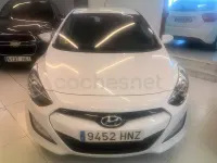 Usado Hyundai i30 110 CV (80 kW) 2013 Blanco Berlina