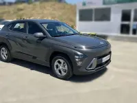 Usado Hyundai Kona 141 CV (103 kW) 2024 Gris SUV
