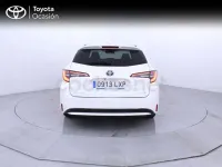 Usado Toyota Corolla Active 122 CV (89 kW) 2022 Blanco Familiar