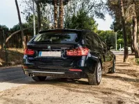 Usado BMW 325 Comfort Edition 218 CV (160 kW) 2014 Negro Familiar