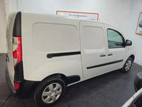 Begagnad Renault Kangoo 95 HK (69 kW) 2021 Vit Minibuss