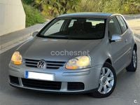 Usado VW Golf IV Highline 140 CV (102 kW) 2006 Gris / plata Berlina
