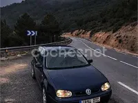 Usado VW Golf IV GTI 150 CV (110 kW) 2004 Azul Berlina