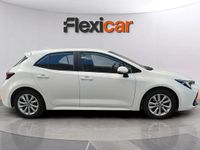 Usado Toyota Corolla Active 140 CV (102 kW) 2024 Blanco Berlina