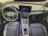 Usado Cupra Leon 150 CV (110 kW) 2024 Gris / plata Berlina