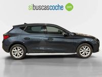 Usado Seat Leon Style 110 CV (80 kW) 2022 Gris/plata