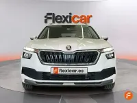 Usado Skoda Kamiq Ambition 110 CV (80 kW) 2021 Blanco SUV