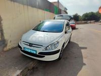 Usado Peugeot 307 110 CV (80 kW) 2001 Blanco Utilitario