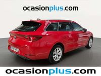 Usado Seat Leon ST Style 110 CV (80 kW) 2022 Rojo Familiar