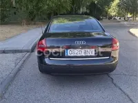 Usado Audi A6 150 CV (110 kW) 2001 Negro Berlina