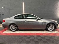 Usado BMW 320 177 CV (130 kW) 2009 Gris / plata Coupe