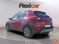 Usado Kia Stonic 100 CV (73 kW) 2021 Rojo SUV