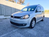 Usado VW Caddy Comfortline 102 CV (75 kW) 2015 Gris / plata Monovolumen