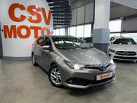 Usado Toyota Auris Hybrid Active 136 CV (100 kW) 2017 Gris Familiar
