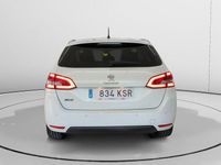 Usado Peugeot 308 Allure 131 CV (96 kW) 2018 Blanco Familiar